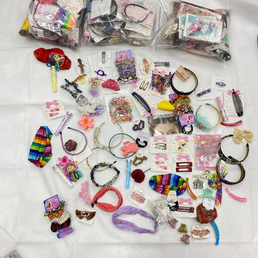 1KG Mix Hair Accessories Box – 40 to 42 Articles