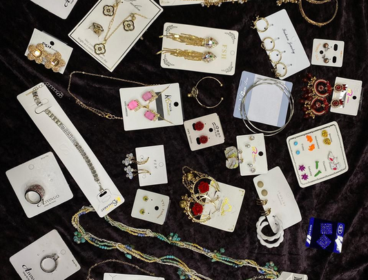 Jewelry Magic Box (1 KG Assorted Pieces)